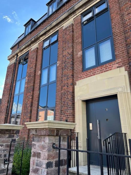 No5 At 53 - 2 Bed Apartment In Leek, Staffs Peak District Esterno foto