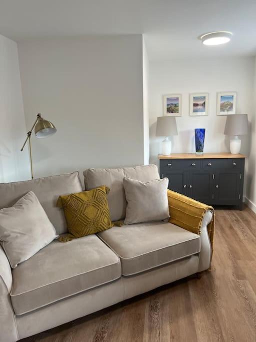 No5 At 53 - 2 Bed Apartment In Leek, Staffs Peak District Esterno foto