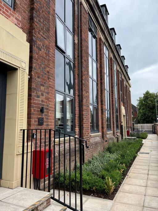 No5 At 53 - 2 Bed Apartment In Leek, Staffs Peak District Esterno foto